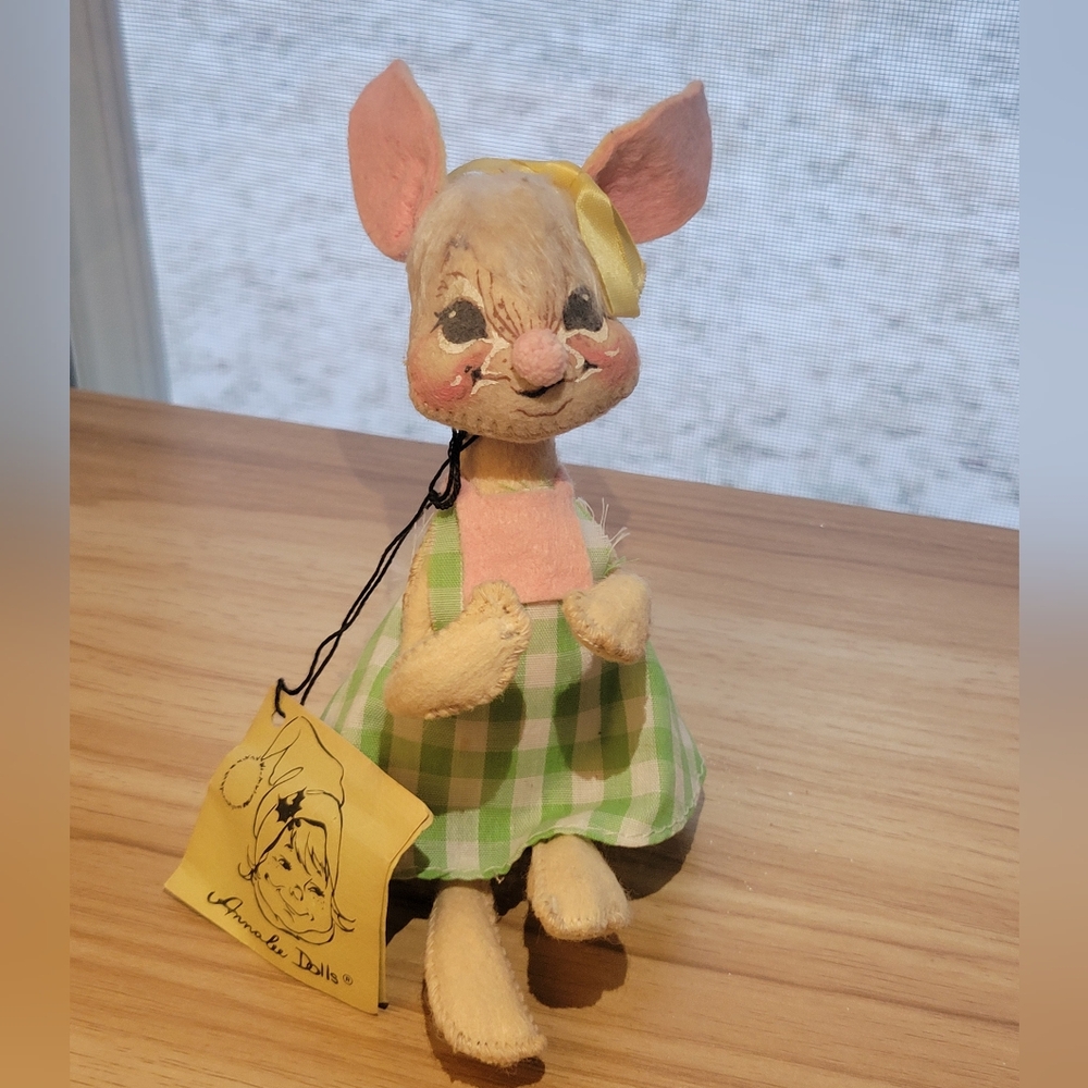 Vintage 1988 Annalee Doll Easter Bunny Girl